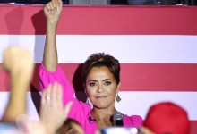震驚,庭審驚爆了亞曆桑那中期選舉中極其觸目驚心的黑暗一幕,民主黨不只阻止共和黨人投票,還通過修改程式使共和黨的選票變為沒有監管鏈的空白選票,誰也不知投票內容是什麼-the course of Western Civilization
